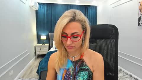 Diana online show from March 3, 2:39 pm