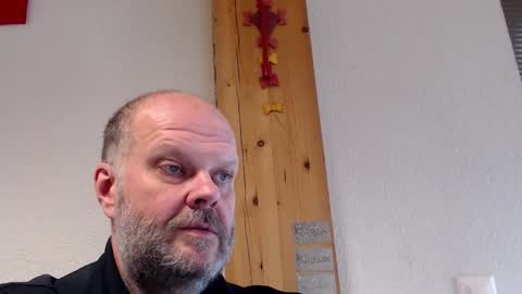 Mutin online show from December 23, 1:24 pm