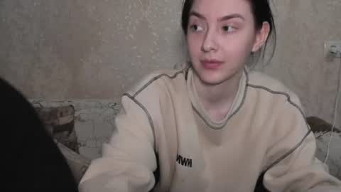 cute couple online show from June 21, 11:11 pm