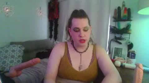 Mx Charlotte online show from July 24, 5:10 pm