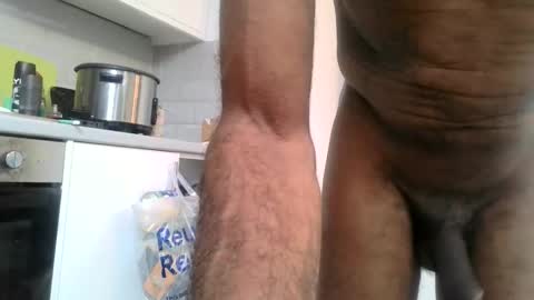 Snapshot of my432687 chatting on October 16, 10:48 am my432687 online show from October 16, 10:48 am