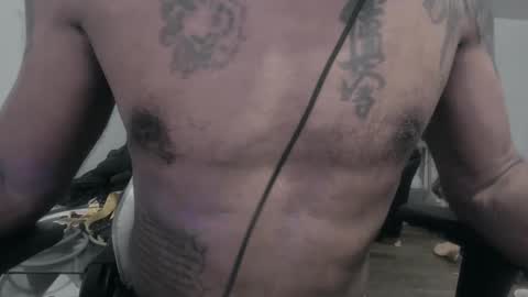 Snapshot of my432687 chatting on February 20, 10:48 pm my432687 online show from February 20, 10:48 pm