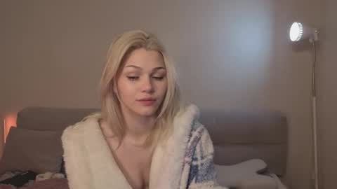 April online show from March 6, 8:08 pm