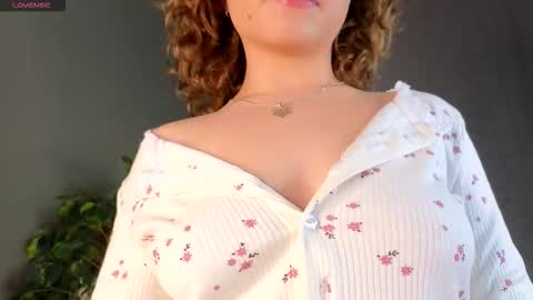 Curly Monique online show from November 30, 7:15 am