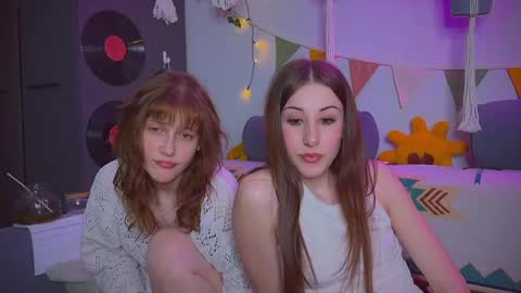  PARIS   online show from February 26, 10:04 pm