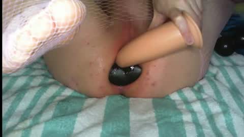 Butt Slut online show from June 27, 1:00 am