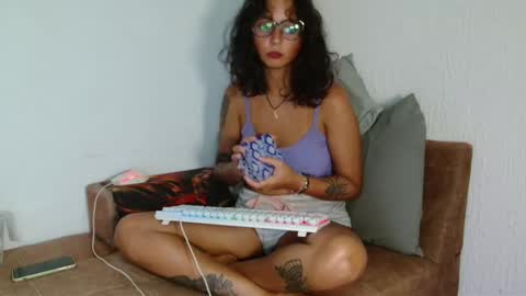 myamillor online show from March 16, 8:57 pm