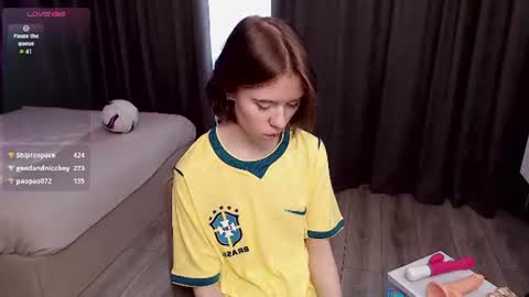 Lana online show from July 9, 11:25 am