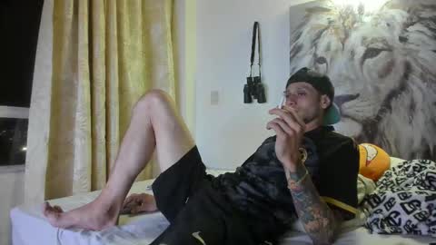 JUAN TORRES CREATURE online show from November 15, 2:24 am