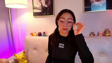 Milly Cute online show from April 30, 4:50 am