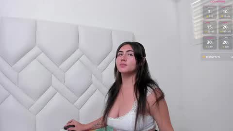LINDA  AND EMILIO online show from May 2, 5:57 am