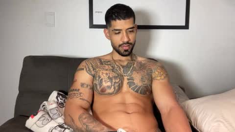 Myke esthetic online show from October 13, 11:18 pm