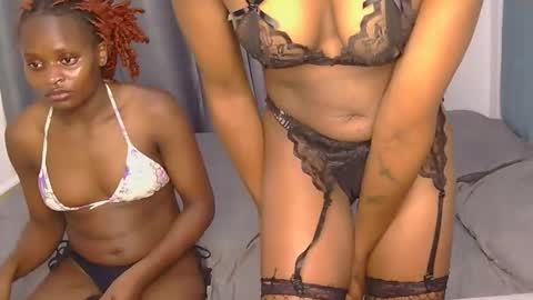 myline_ online show from April 22, 3:02 am