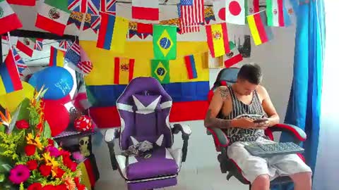 Myluandjack online show from June 22, 1:07 pm