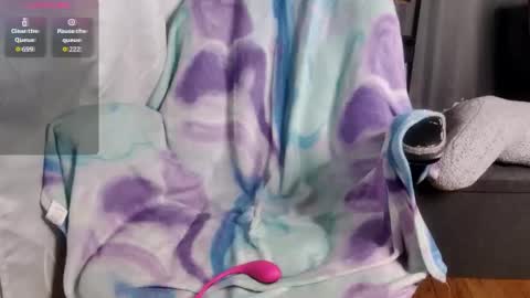 mysexxyluv online show from February 23, 12:51 pm