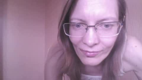 mysterious_blondy online show from April 22, 6:09 am