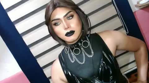 SUPPORT GODDESS TRISHA  AND DONT FORGET TO FOLLOW ME online show from May 21, 7:20 pm