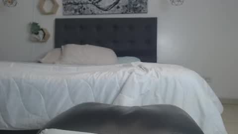 No Name online show from September 25, 2:46 pm