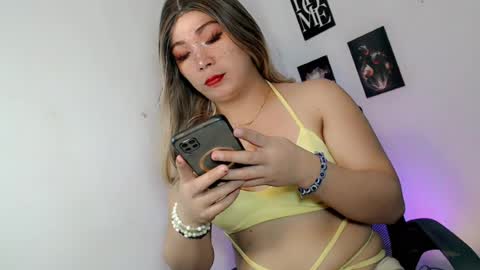 kimmy online show from July 28, 2:20 am
