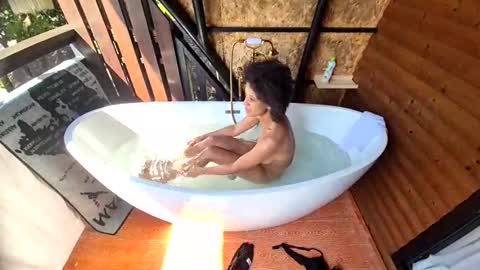 KinkyAmara Leon online show from December 4, 2:44 am