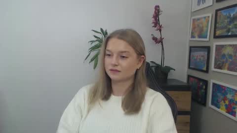 Erica online show from January 9, 12:33 pm