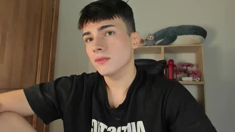 Evan Brown online show from November 2, 11:27 pm