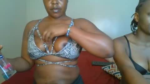 Snapshot of mystic_saucy chatting on September 24, 7:20 pm mystic_saucy online show from September 24, 7:20 pm