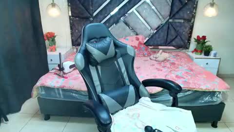 Mystic  online show from July 28, 3:21 pm