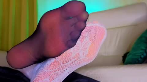 mysticvenus_ online show from July 17, 7:54 am