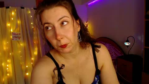MystyDew online show from May 14, 11:41 am