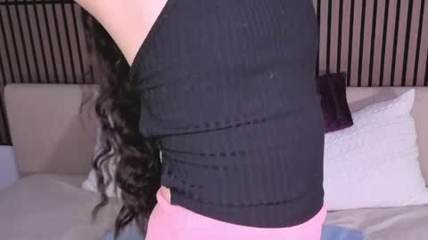 MySweetSofie online show from June 7, 4:28 am