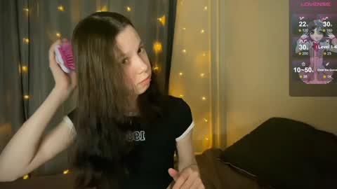 Snapshot of na_prikole_ chatting on January 31, 7:18 pm Vanessa and Julia  online show from January 31, 7:18 pm
