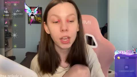 Vanessa and Julia  online show from March 4, 1:30 pm