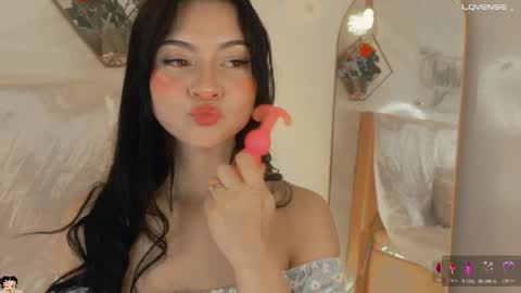 naamah_b online show from November 27, 5:20 pm