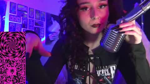 nadanadiaa online show from February 26, 9:40 pm