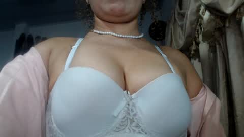 Nadia  online show from July 10, 2:27 am