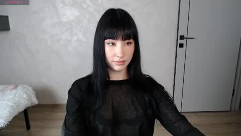 Naemi online show from July 17, 3:47 pm