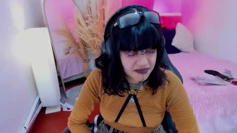 nahemot_sadish online show from March 7, 4:07 pm