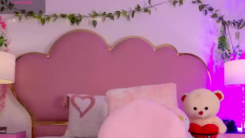 NahiaraReina  online show from July 27, 4:59 pm