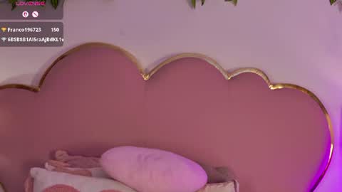 NahiaraReina  online show from June 13, 4:06 pm