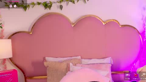 NahiaraReina  online show from July 25, 4:16 pm