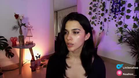 Snapshot of naho_4269 chatting on February 23, 7:22 am Naho  Sigueme en mis Redes Sociales Follow me on my social networks online show from February 23, 7:22 am