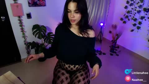 Snapshot of naho_4269 chatting on February 14, 1:34 am Naho  Sigueme en mis Redes Sociales Follow me on my social networks online show from February 14, 1:34 am