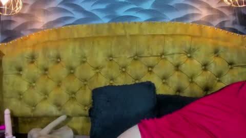 Nahomi online show from July 11, 1:54 am