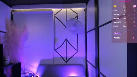 Nahomi online show from March 10, 5:45 am