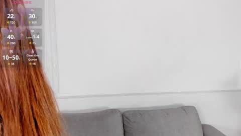 nahomycarterr online show from April 24, 11:34 am