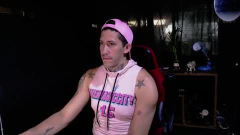 naider_1 online show from March 10, 7:56 am