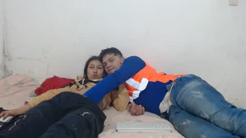 naisha and axel2 online show from September 27, 4:43 am