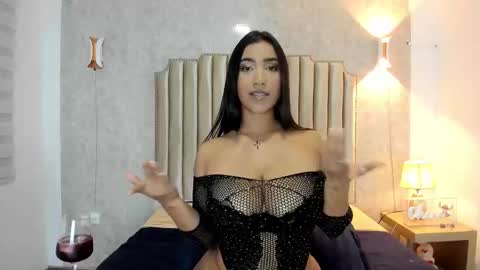 Naisha Rousell online show from February 21, 8:23 pm