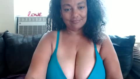Nala Thickk online show from July 5, 6:26 pm